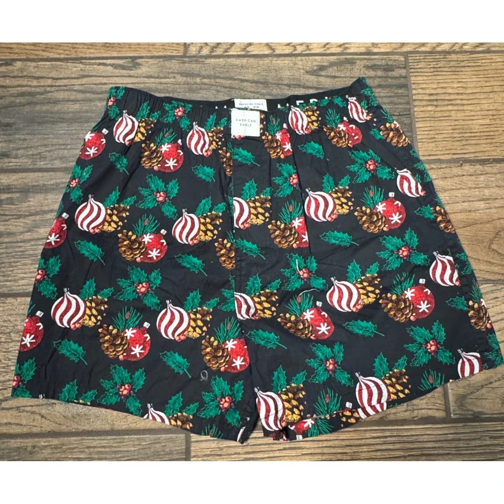 American Eagle By Payless deck halls